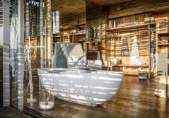 Singita lebombo villa guest suite bathroom 1280