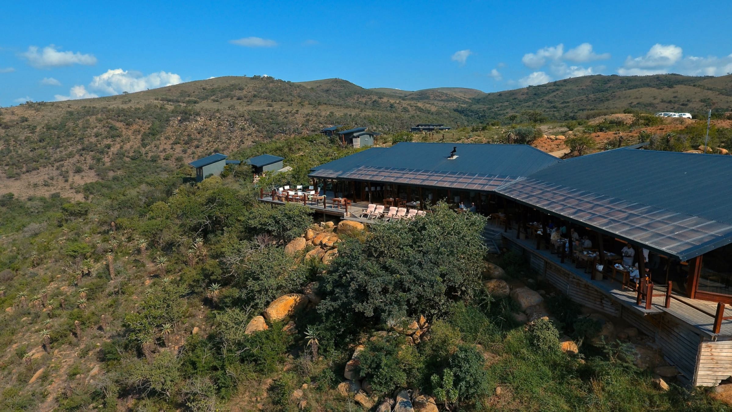 Rhino ridge safari lodge aerial view of main lodge 2400