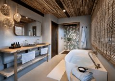 Tswalu motse bathroom interior 1280