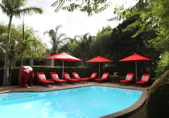 Avondrood guest house swimming pool 1280
