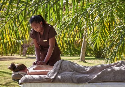 Legendary lodge relax with a spa treatment 1280