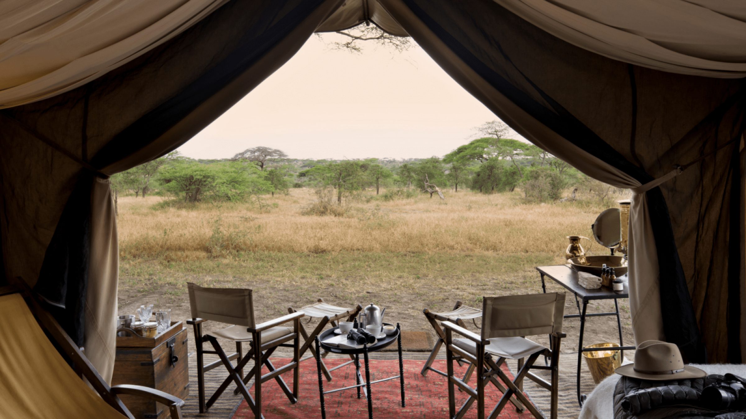 Serengeti under canvas tent veranda view 2400