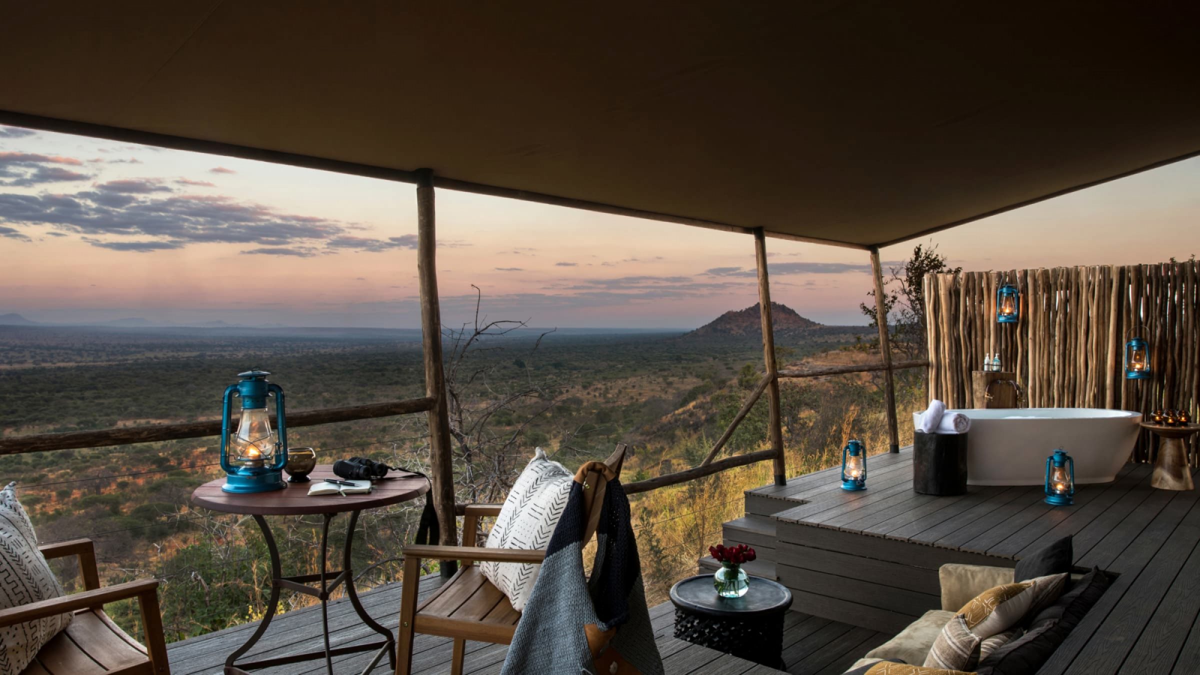 Lemala mpingo ridge outdoor bath and seating area views 2400
