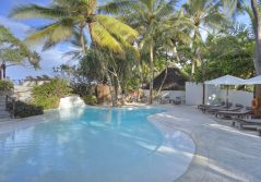 Asilia matemwe lodge pool area 1280