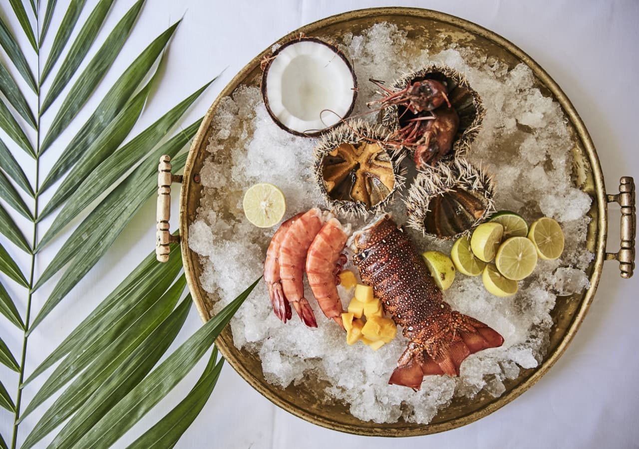 Baraza resort and spa fresh seafood 1280