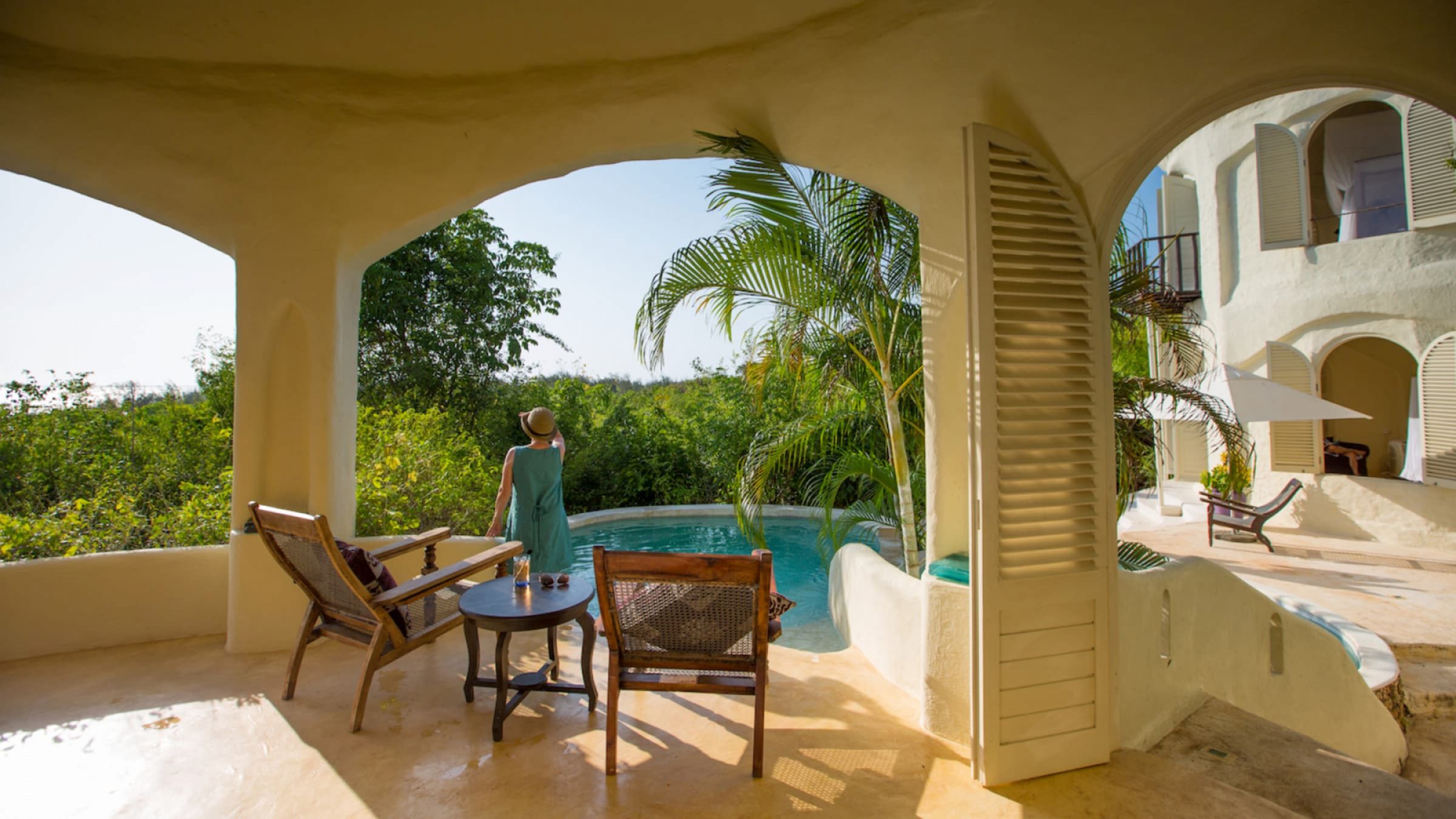 Kilindi zanzibar pavillion pool area 2400
