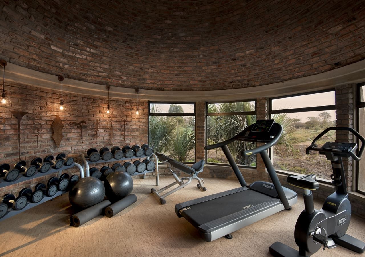 Thorntree river lodge gymnasium 1280