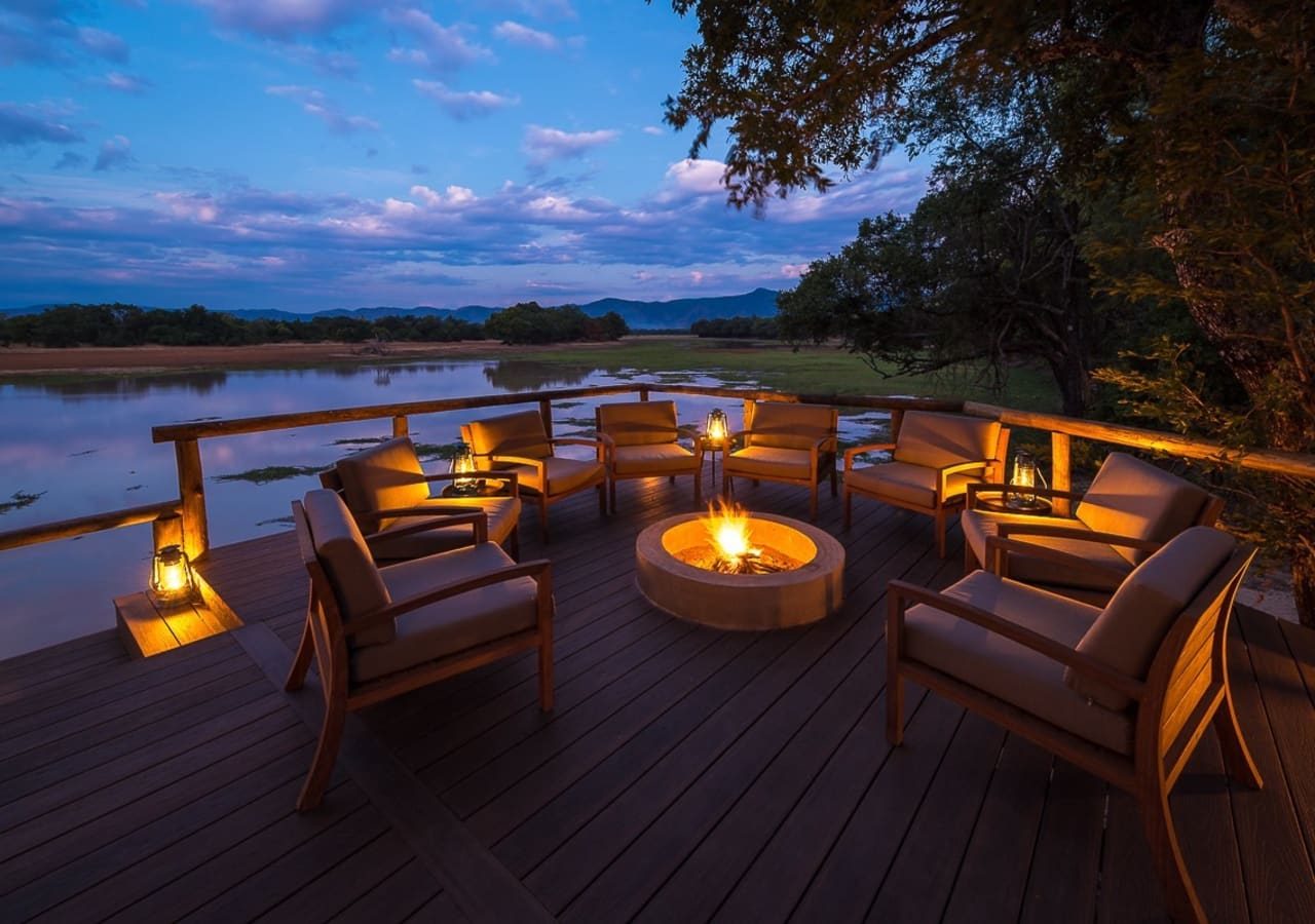 Chindeni bush camp firepit on the deck 1280
