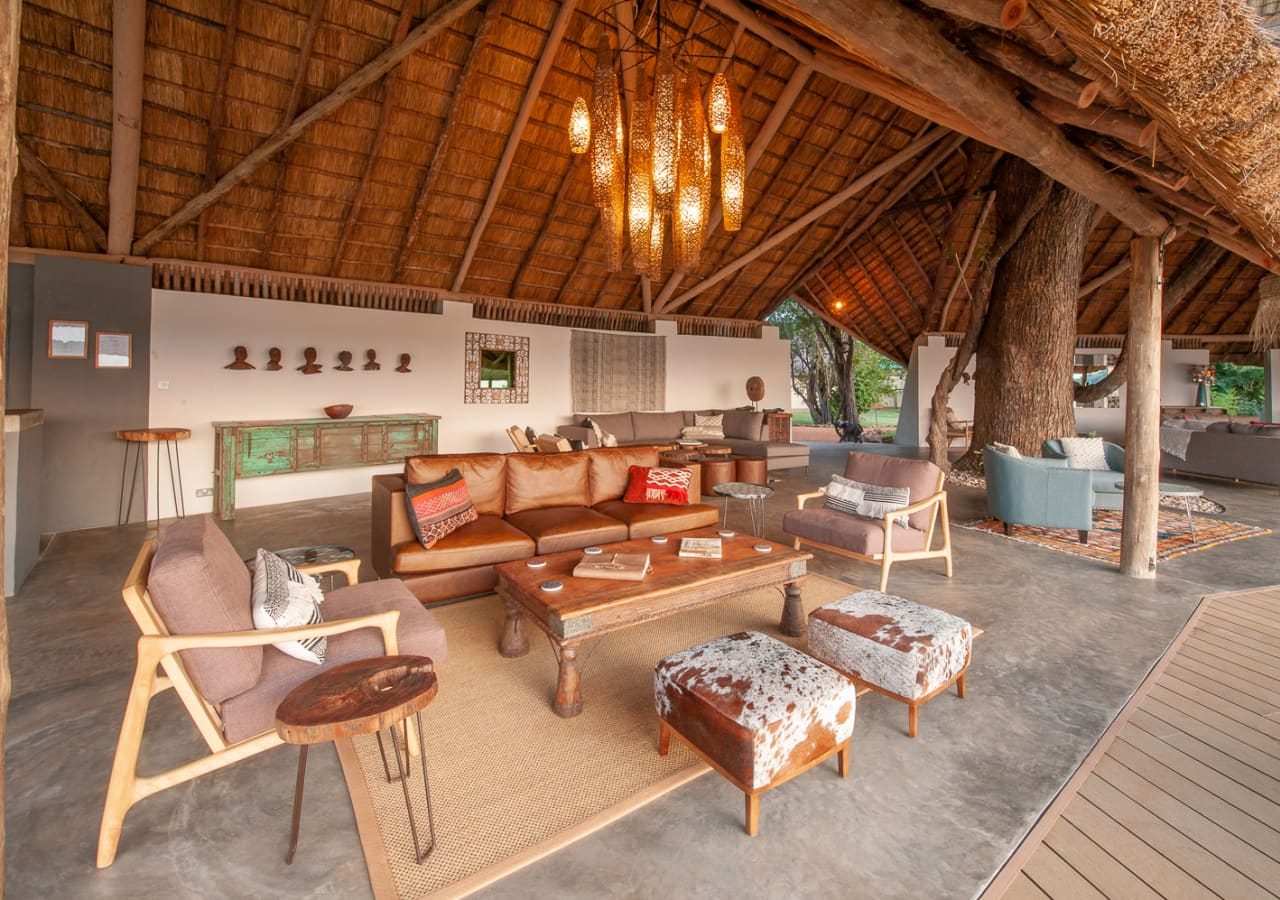 Kafunta river lodge main lounge area 1280