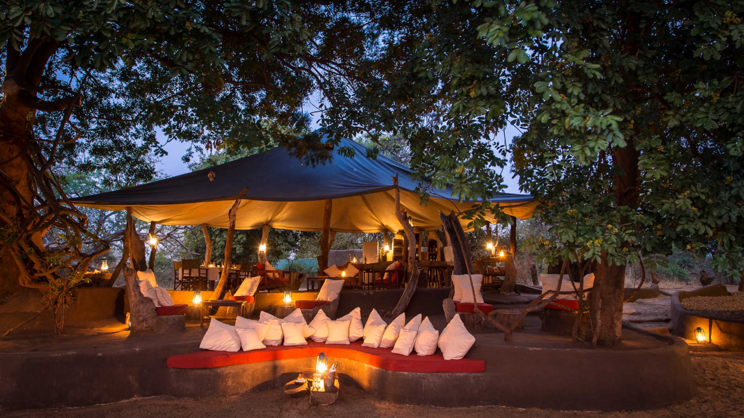 Tena tena camp outside lounge in the evening 2400