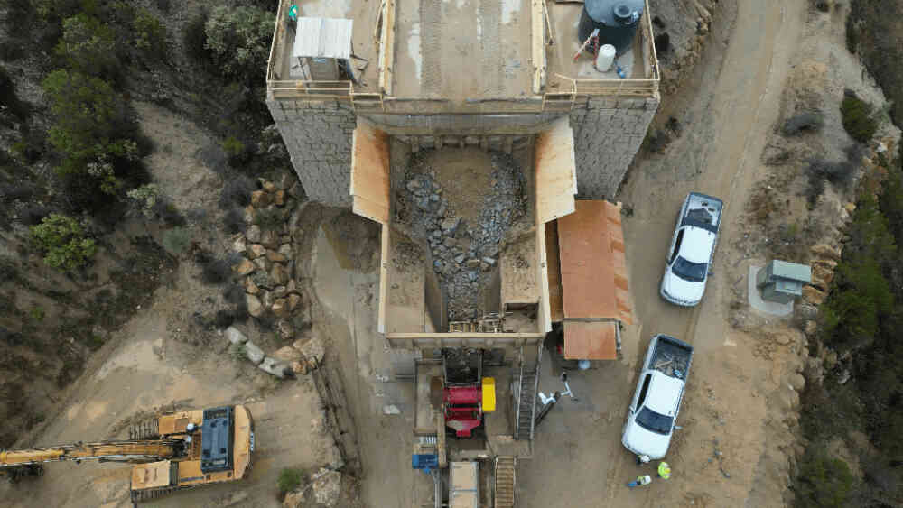 Calportland universal jaw crusher 3