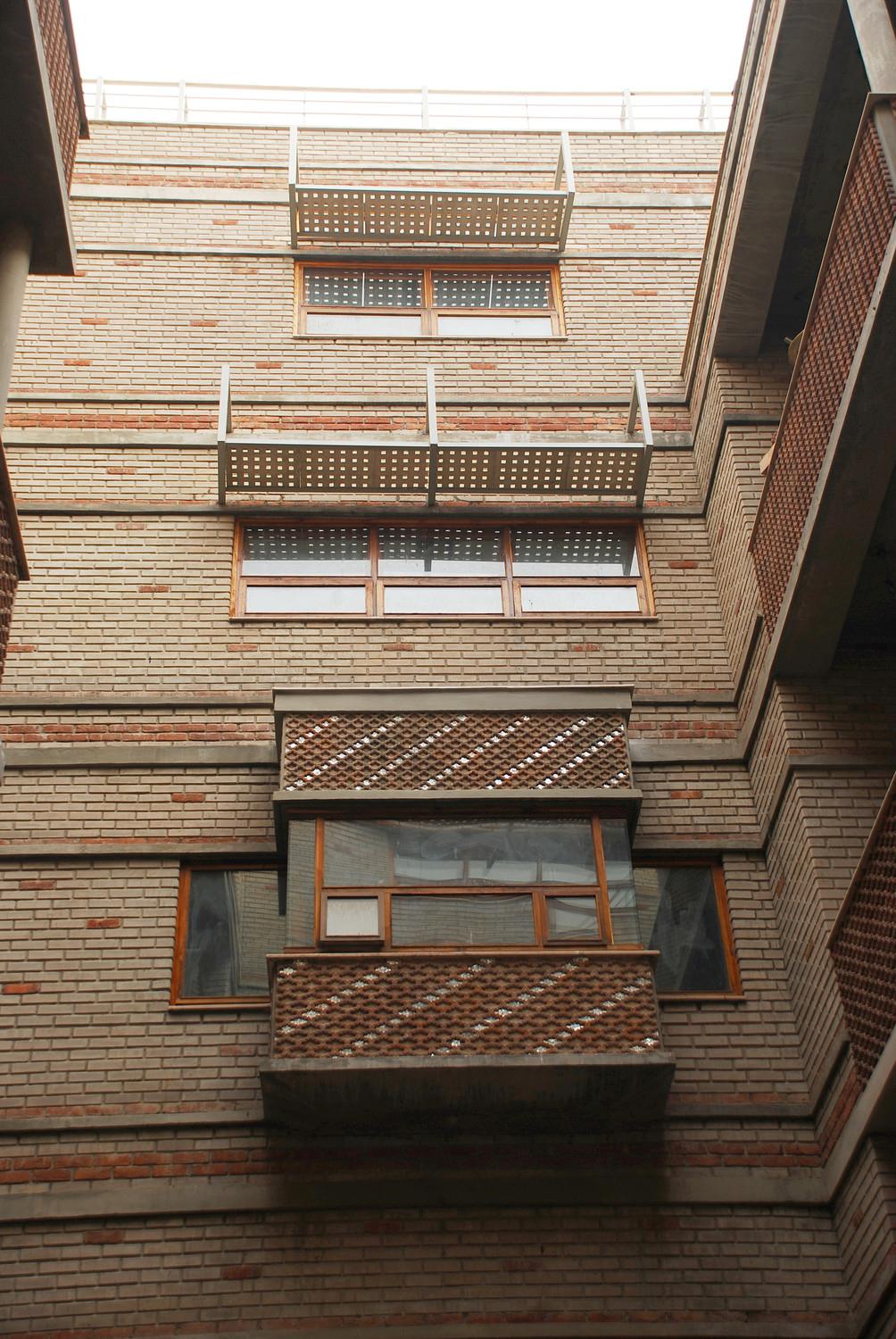 Office Building for Development Alternatives Façade opening into