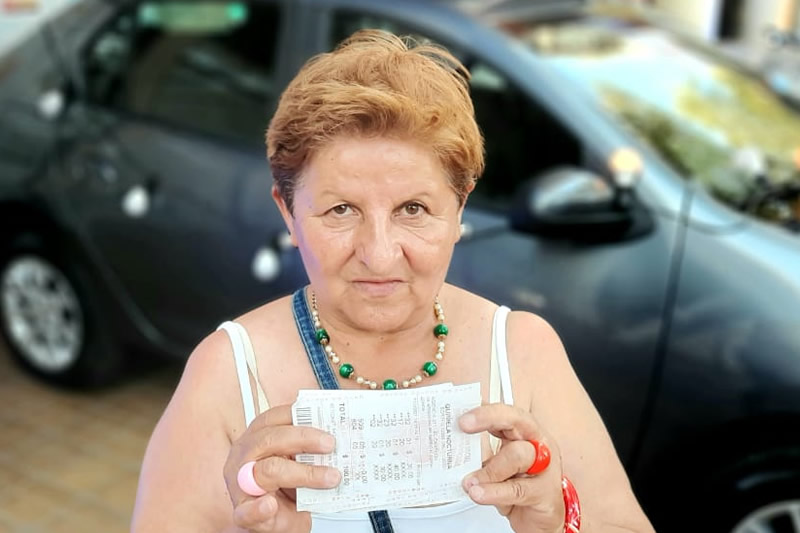Un apostador de Capital se llevó el auto 0 km del sorteo de la Caja de Acción Social