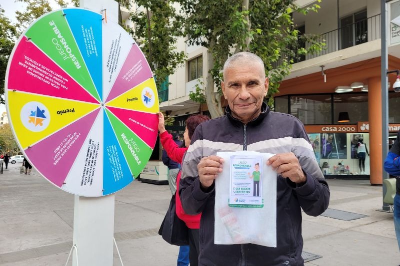 “El juego responsable” objetivo de una intervención urbana e iluminación de edificios públicos