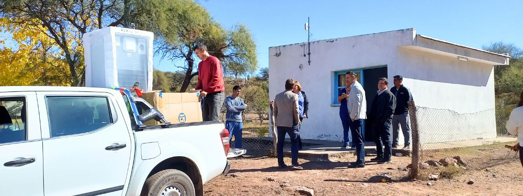 La Cruzada Solidaria de la Caja de Acción Social llega al Centro de Atención Primaria de Salud (C.A.P.S) "Los Bretes" en Valle Fértil