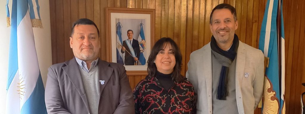Felicitamos a María Eugenia Moya por su Nuevo Logro Académico.