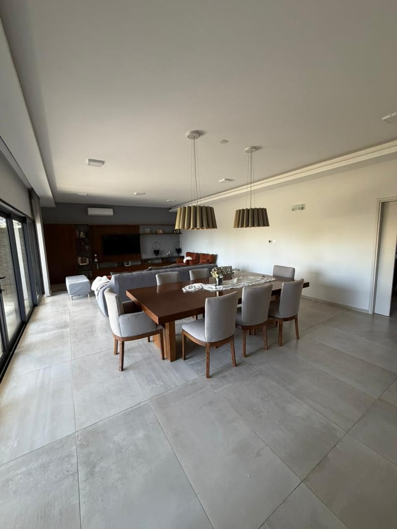ALQUILER CASA | 6 AMBIENTES | PISCINA | AMOBLADA | BARRIO PRIVADO | SANTA LUCÍA - Foto 5