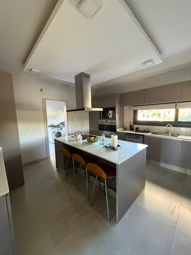 ALQUILER CASA | 6 AMBIENTES | PISCINA | AMOBLADA | BARRIO PRIVADO | SANTA LUCÍA - Foto 19
