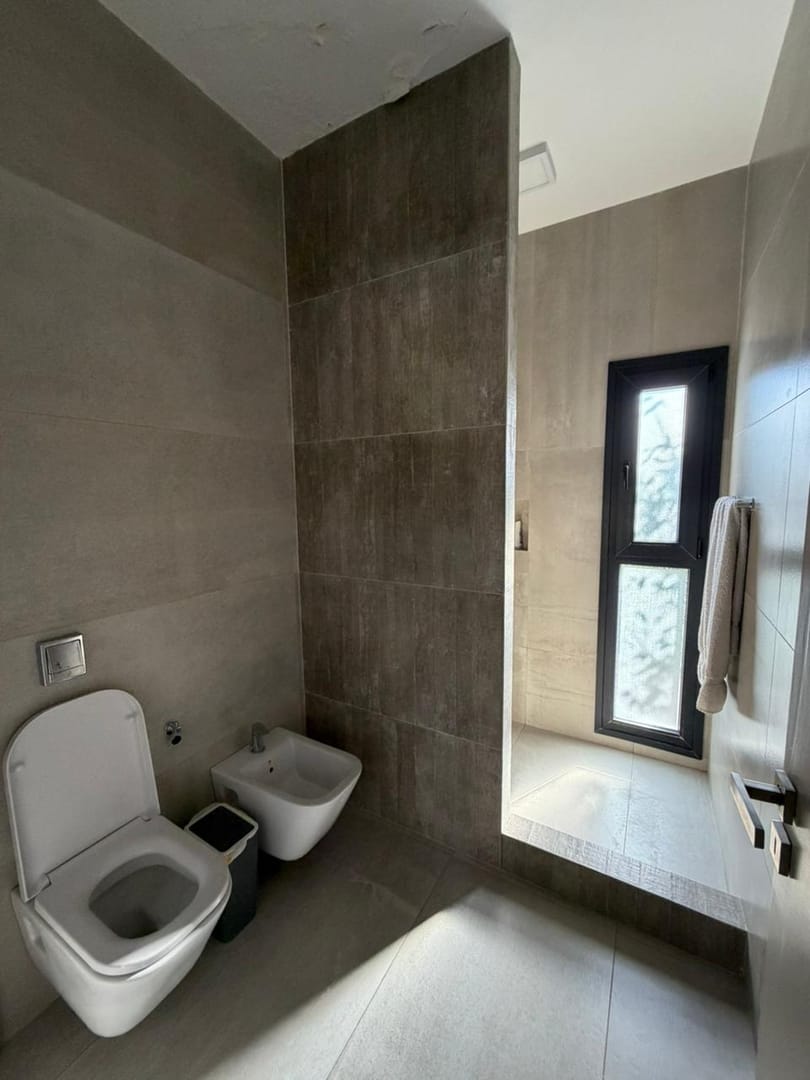ALQUILER CASA | 6 AMBIENTES | PISCINA | AMOBLADA | BARRIO PRIVADO | SANTA LUCÍA - Foto 24