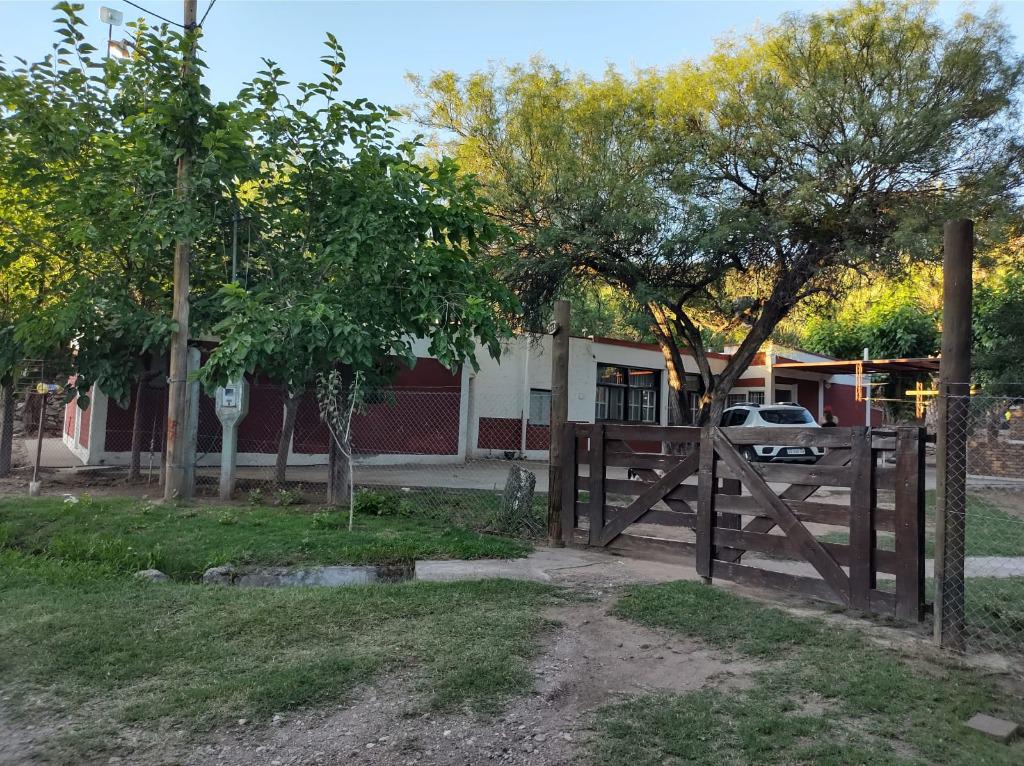 CASA 15000 M2 VISTA A MONTAÑA DOBLE VIVIENDA IDEAL TURISMO VALLE FÉRTIL