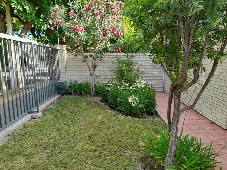 Casa en Barrio Residencial, excelente ubicacion! - Foto 2