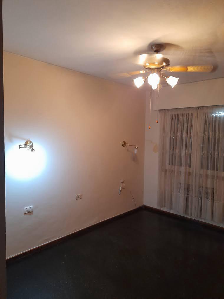 Casa en Barrio Residencial, excelente ubicacion! - Foto 7