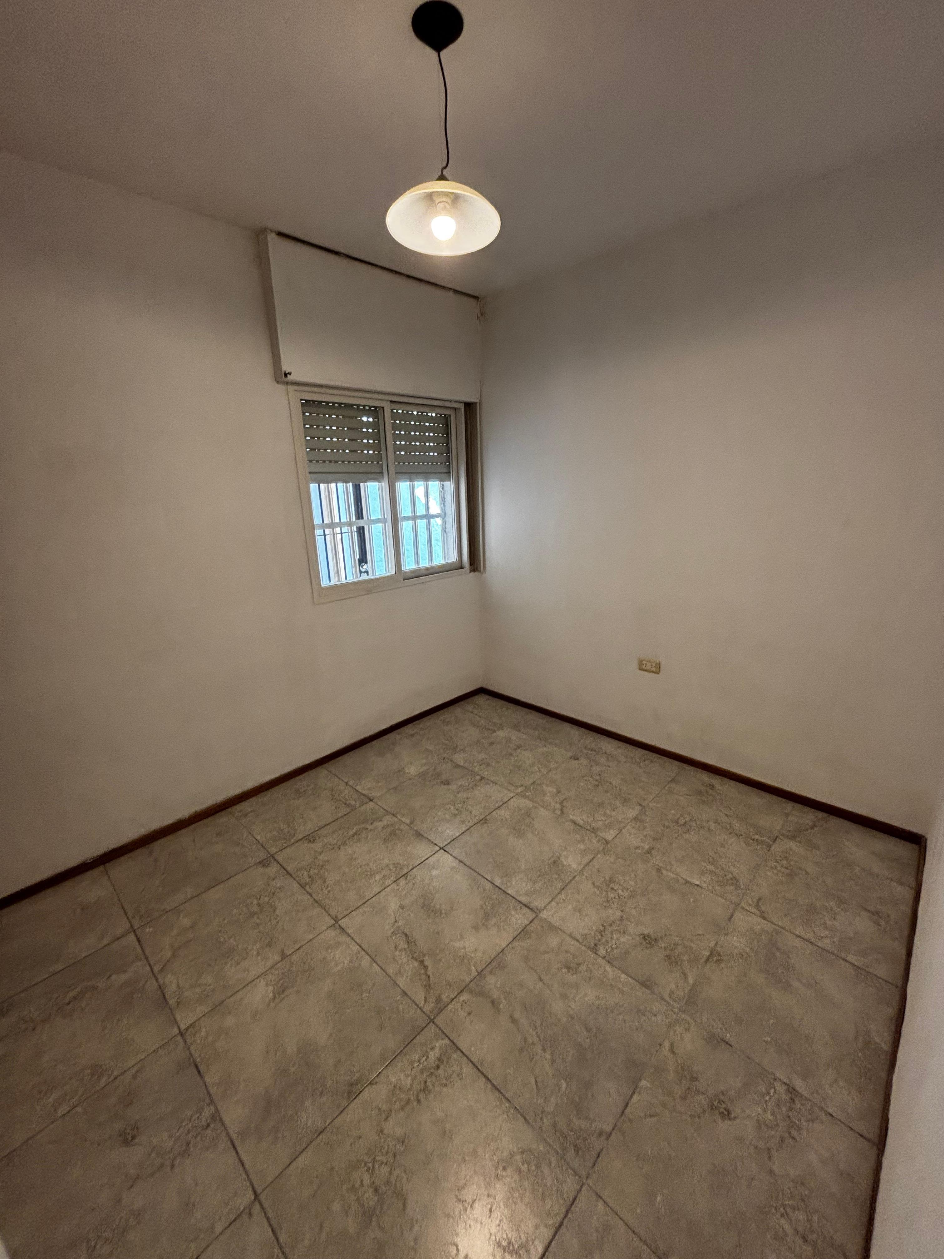 VENTA CASA 4 DORMITORIOS BARRIO CAMUS APTA CREDITO - Foto 10