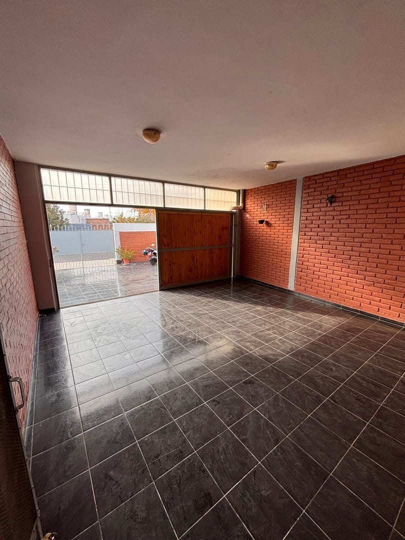 VENTA CASA EN RIVADAVIA SAN JUAN 3 DORMITORIOS COCHERA - Foto 6