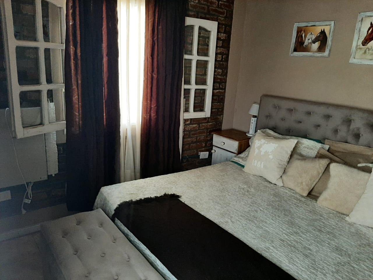 CASA 5 AMBIENTES SALÓN 50 PERSONAS COCHERA TRIPLE QUINCHO ALBARDÓN - Foto 7