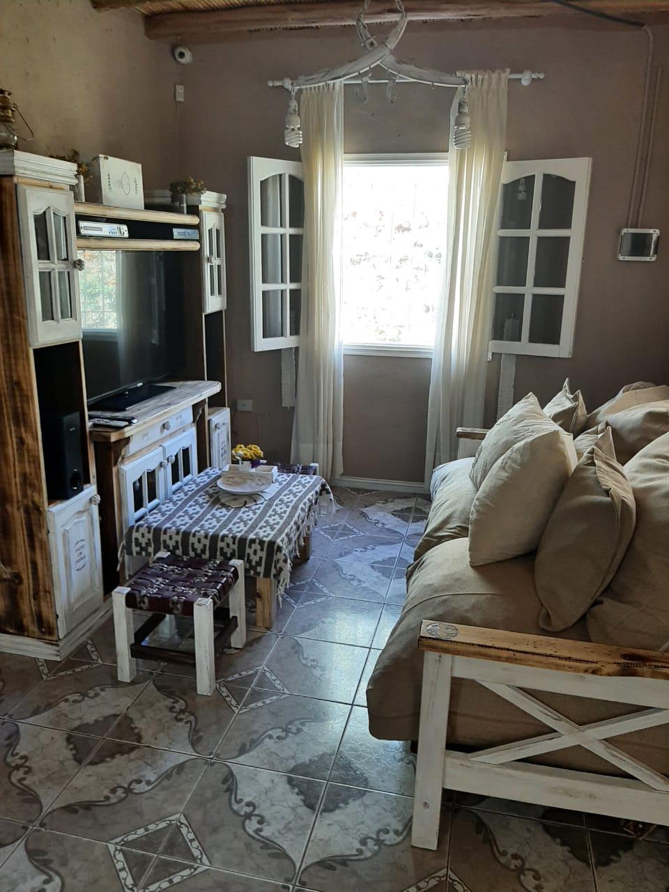 CASA 5 AMBIENTES SALÓN 50 PERSONAS COCHERA TRIPLE QUINCHO ALBARDÓN - Foto 12