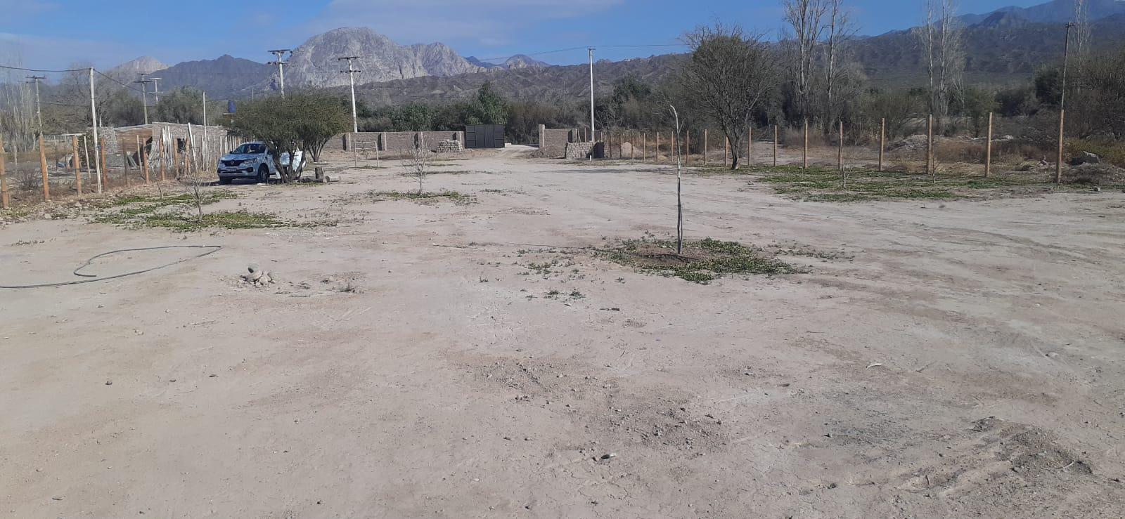 LOTE 3808 M2 NIVELADO CONSTRUCCIÓN INICIADA SERVICIOS ULLUM - Foto 6