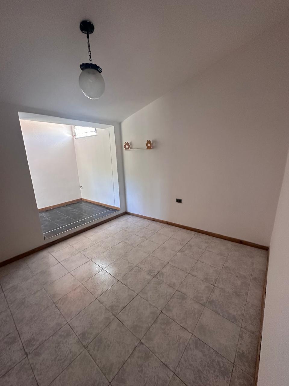 CASA EN VENTA CERCA DEL CENTRO CIVICO, AMBIENTES AMPLIOS - Foto 11