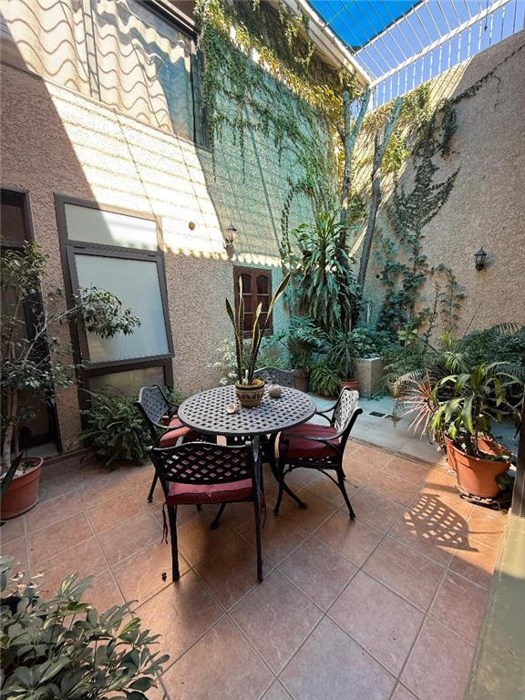 CASA 6 AMBIENTES QUINCHO MULTIFAMILIAR OFICINAS EXCELENTE UBICACIÓN - Foto 7