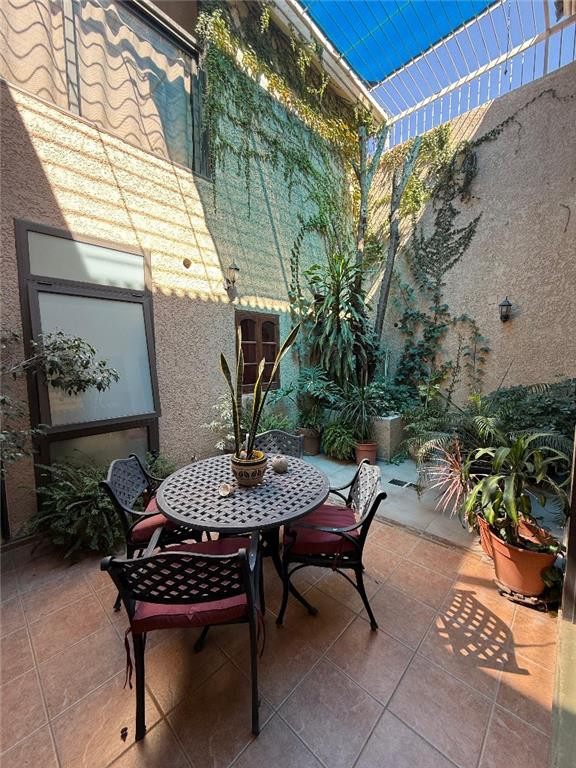 CASA 6 AMBIENTES QUINCHO MULTIFAMILIAR OFICINAS EXCELENTE UBICACIÓN - Foto 8