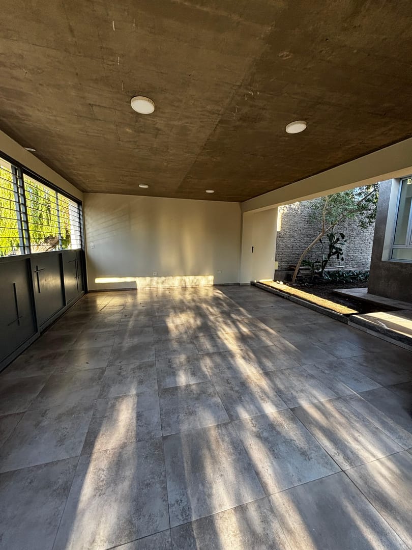 ALQUILER CASA EN SANTA LUCIA BARRIO PRIVADO PILETA 3 DORMITORIOS - Foto 2