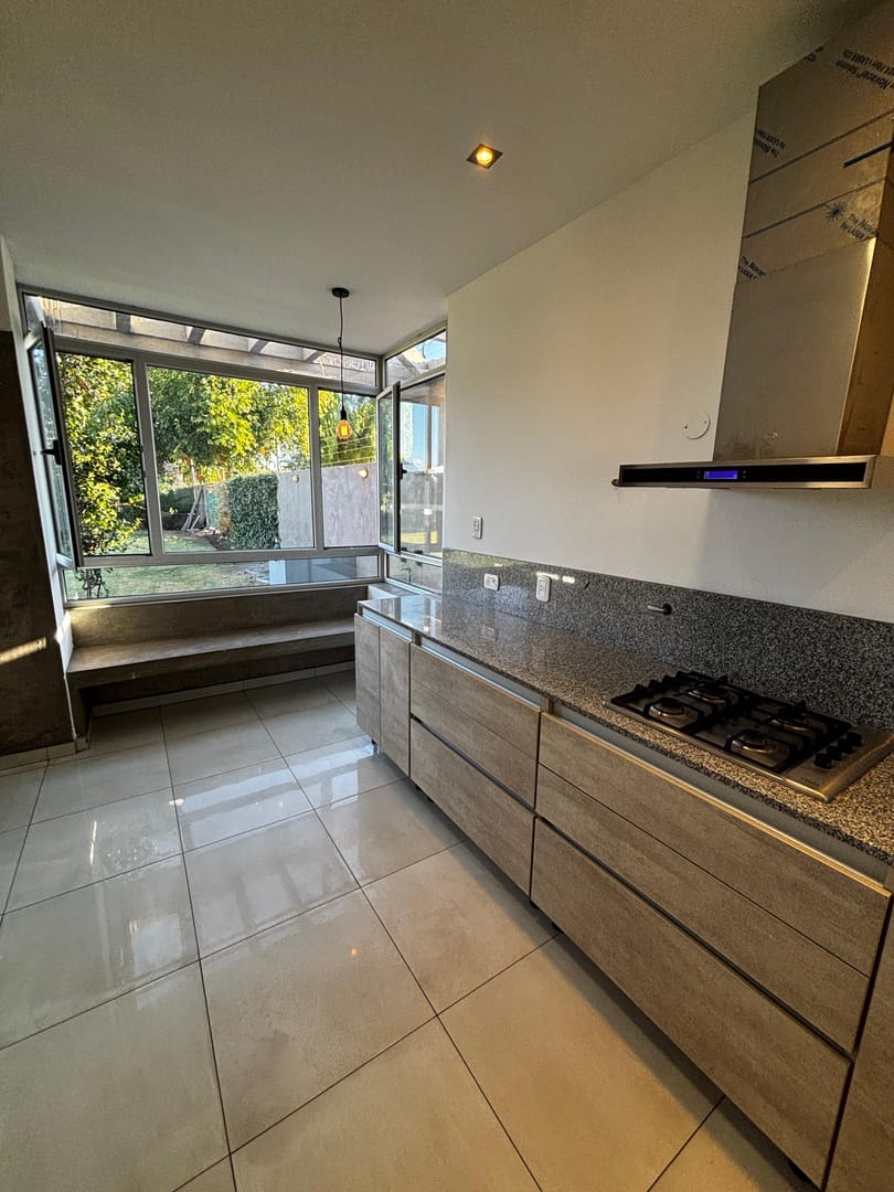 ALQUILER CASA EN SANTA LUCIA BARRIO PRIVADO PILETA 3 DORMITORIOS - Foto 6