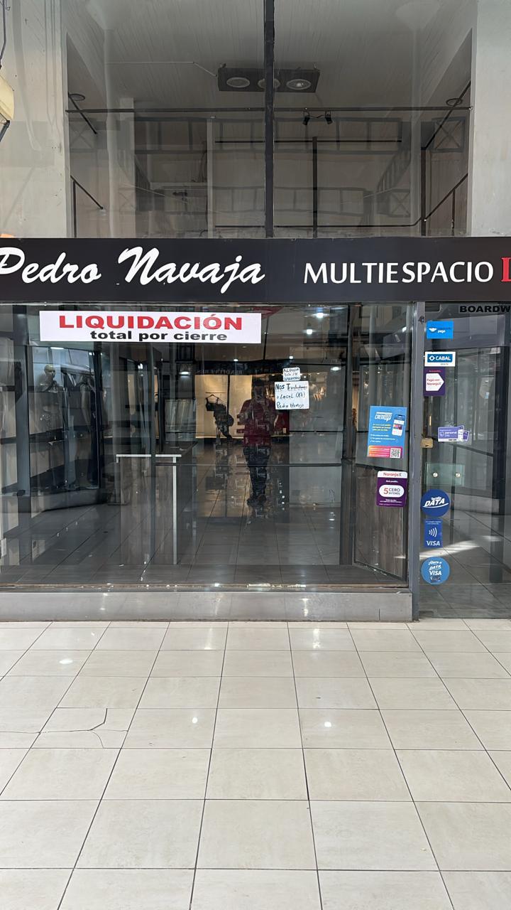LOCAL GALERÍA ENTREPISO CENTRO 40M2 SAN JUAN