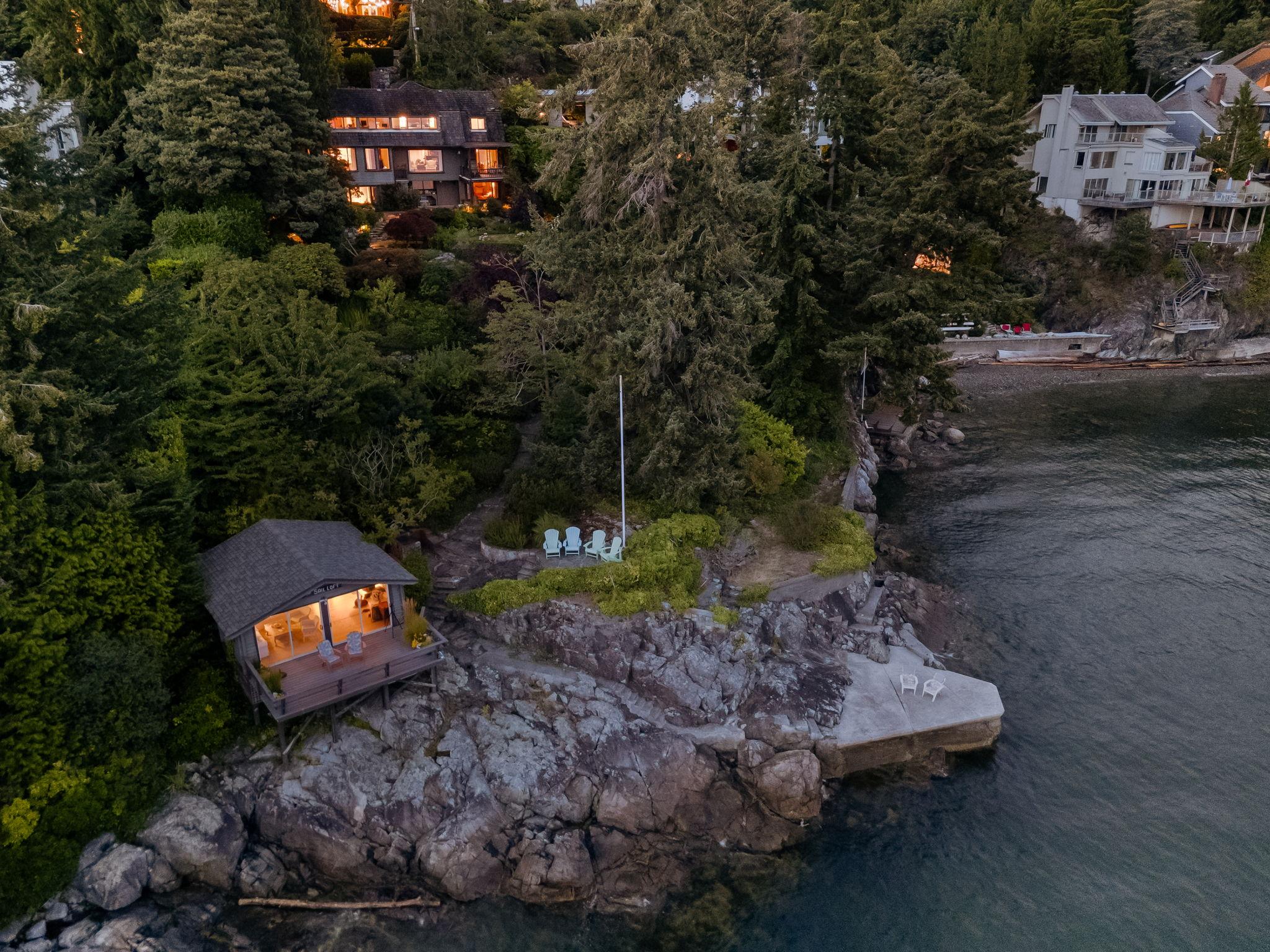 6054 Gleneagles Drive, West Vancouver listing image