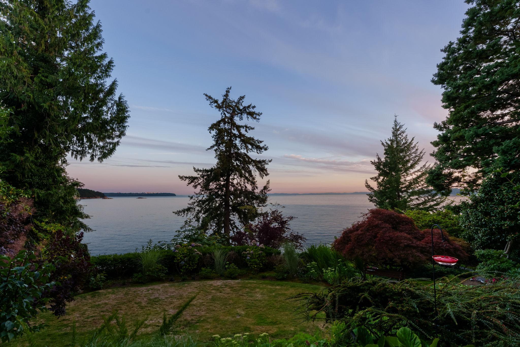6054 Gleneagles Drive, West Vancouver listing image