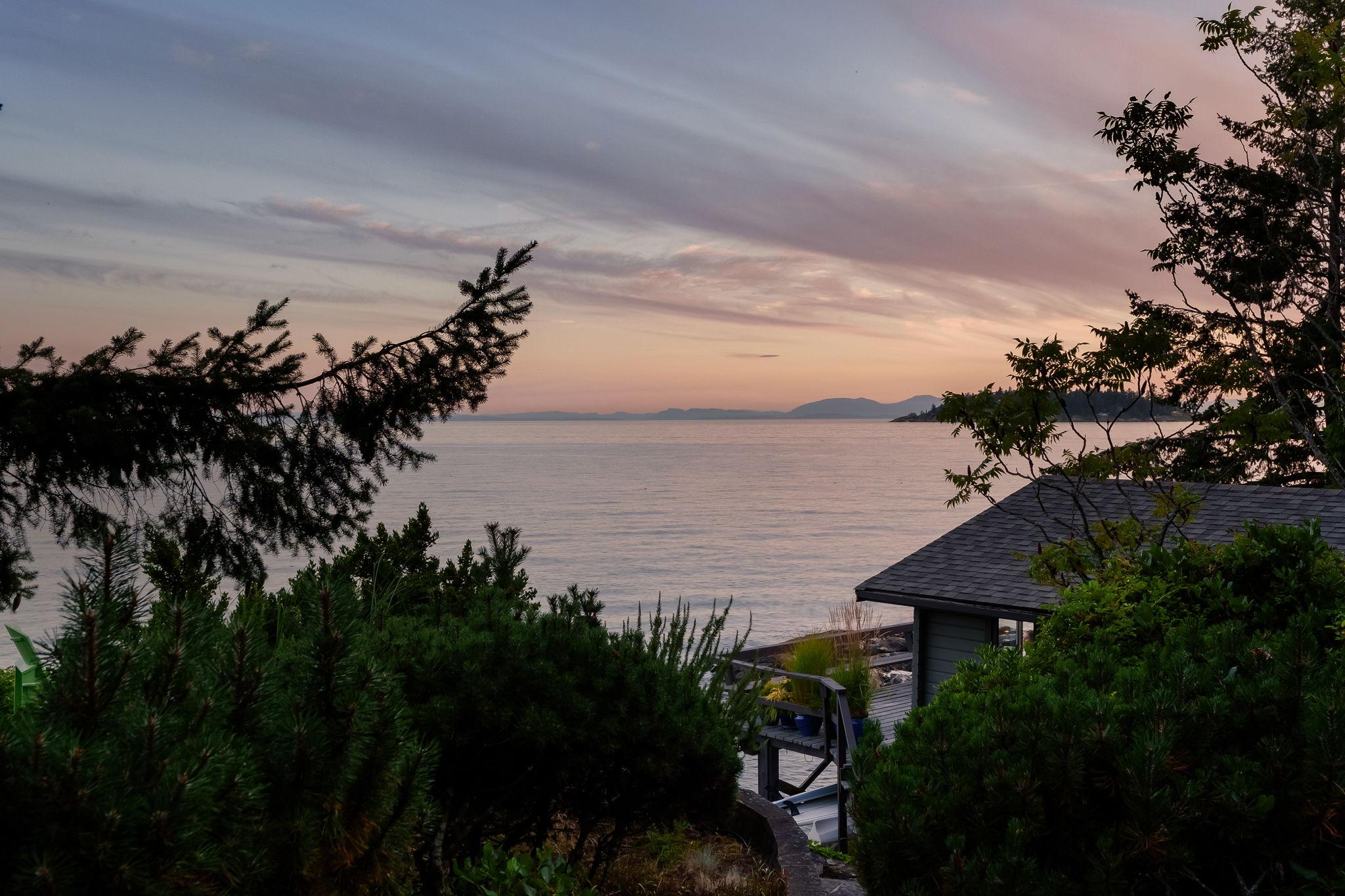 6054 Gleneagles Drive, West Vancouver listing image