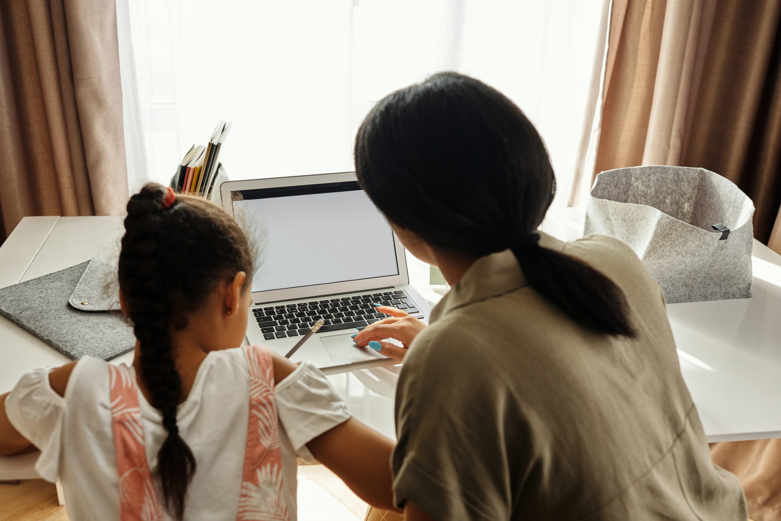 The Positive And Negative Effects Of Homeschooling