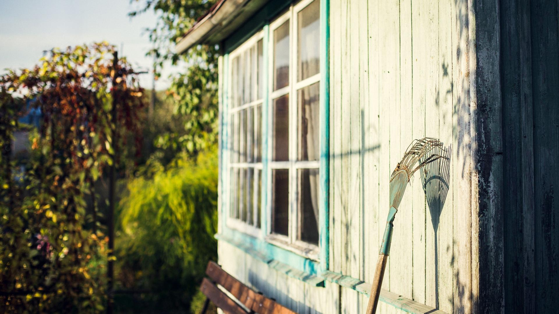 Top 10 Uses for Storage Sheds