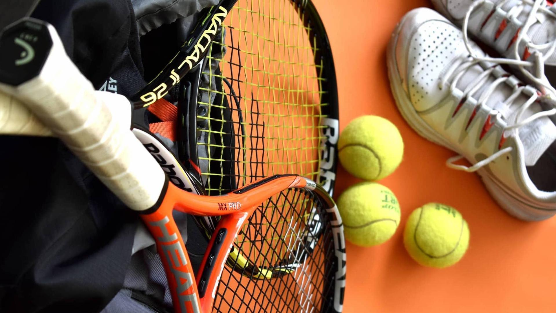 Helpful Ideas for Organizing Sports Items in Your Garage