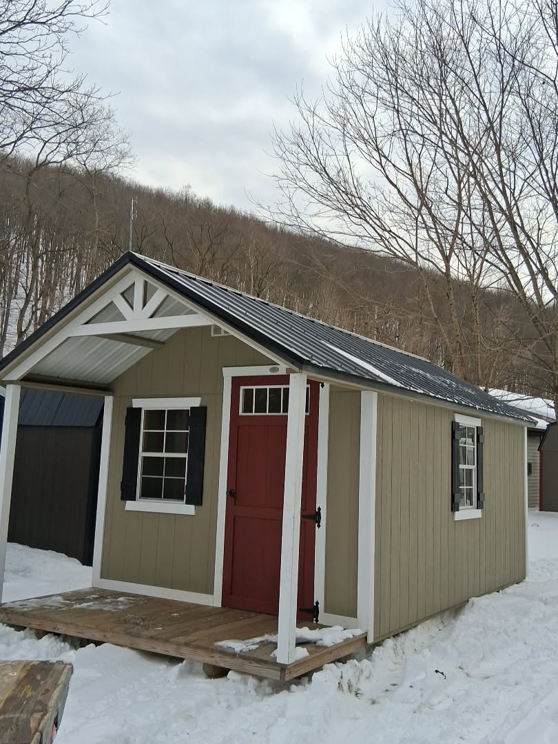 10 X 20 Hunter Cabin
