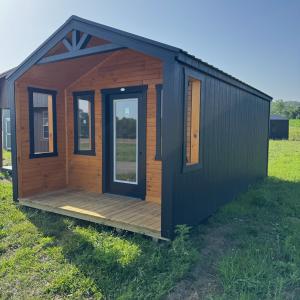 12 X 20 Compass Series Modern Cabin