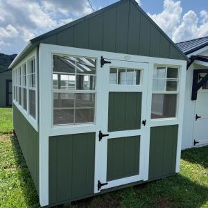 8 X 16 The Greenhouse