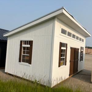 12 X 20 Deluxe Studio