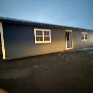 12 X 40 Oakdale