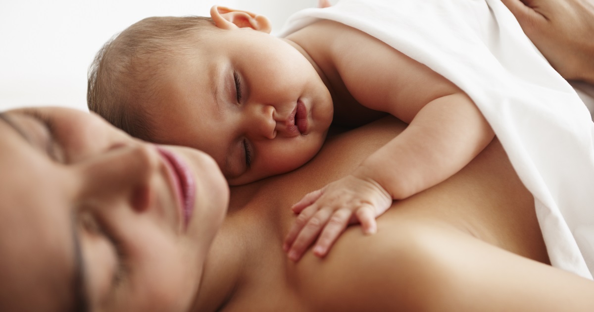 skin-to-skin benefits new moms