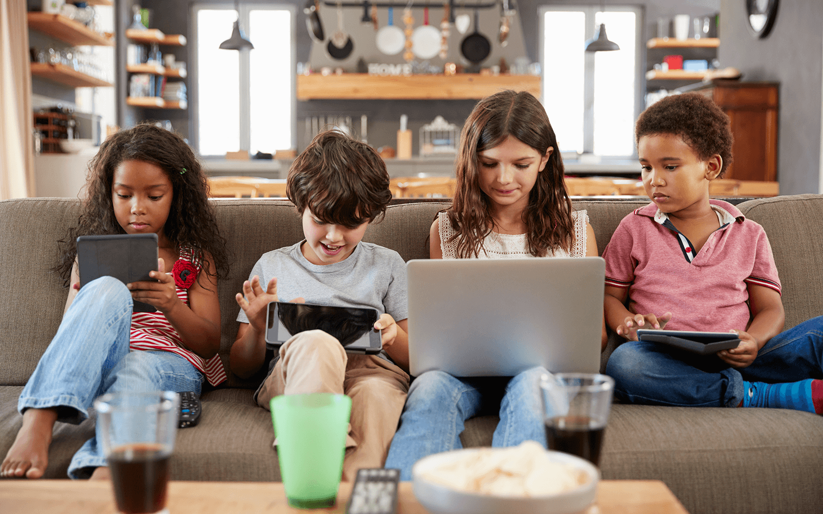 Here’s How Much Screen Time You Should Give Your Child